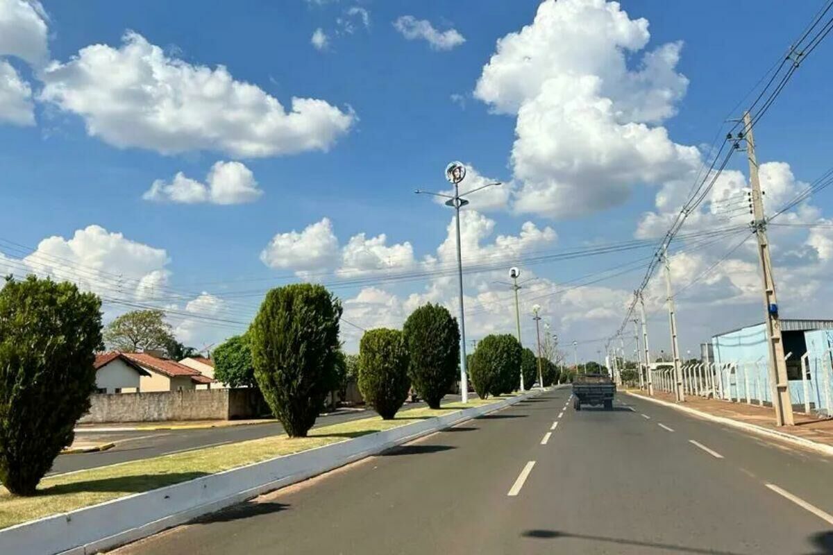 Imagem de compartilhamento para o artigo Tempo instável e chuvas passageiras marcam a terça-feira em Costa Rica e Cassilândia da MS Todo dia